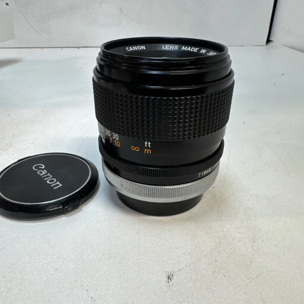Canon FD 100mm 2.8 S.S.C. Lens With Case
